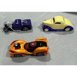 Lot Of 3 Maisto Die Cast Cars Toy Cars Vehicles Colorful